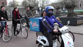 Domino's Pizza Safe Sound - Menselijk motorgeluid voor elektrische scooter