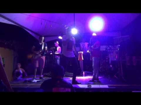 Forrozão Zué ao vivo Bairro da Cruzeta - Macaparana-PE 02-07-2017