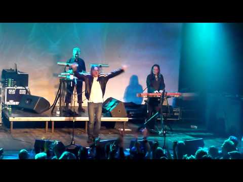 Ocean - Lek svetu feat. Bohous Josef LIVE 27.4.2011 Prague Roxy