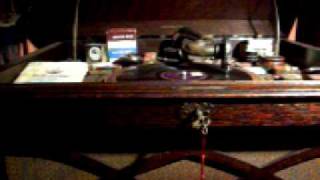 "Song Of The Islands"- QUEENIE & DAVID KAILI