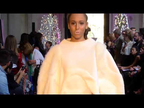 MadMood Milano Fashion Week Day 2 - Regina Zaripova