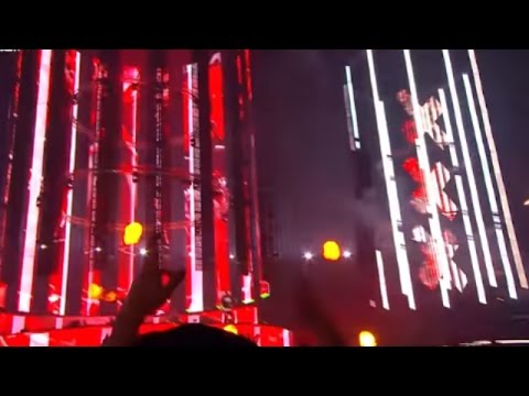 #AMF2015 | Afrojack - "Take me to outer space!"