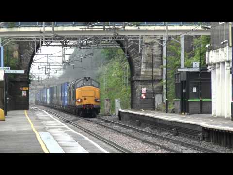 Class 37 37610 & 37602 4M44 Mossend-Daventry at Hartford 14.6.13