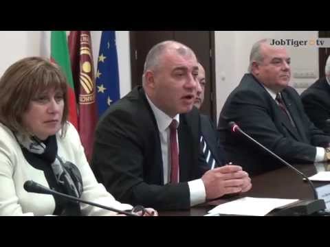 20 % повече компании участваха в кариерния форум „Дни на кариерата“ в секторите: Икономика, Финанси, Човешки ресурси, Маркетинг и Обслужване на клиенти в УНСС