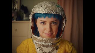 Frances Forever - Space Girl (Official Video)