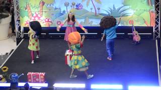 XANA TOC TOC &quot;Dar a volta ao mundo&quot;