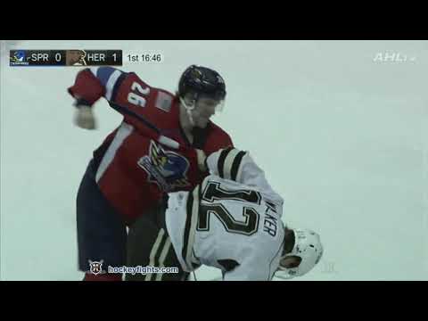 Bobby Farnham vs Nathan Walker