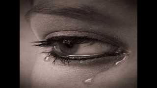 Elisa. Qualcosa che non c&#39;è.