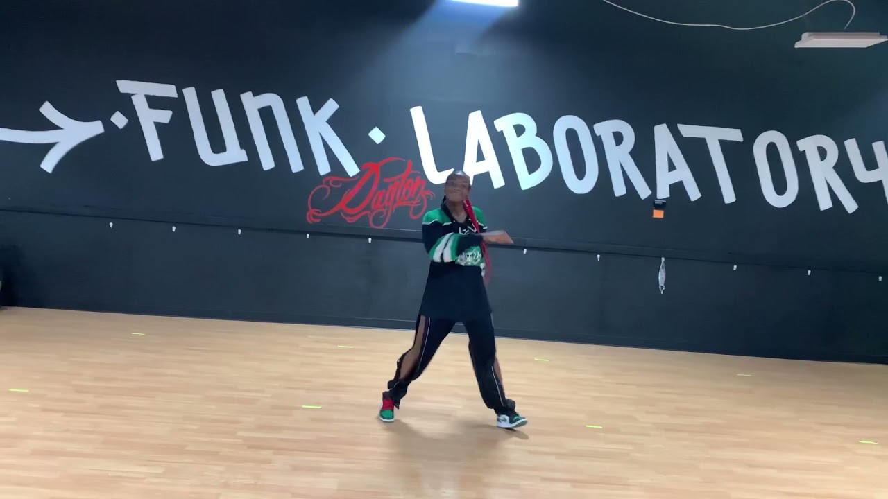 Promotional video thumbnail 2 for Bgirl Flyya