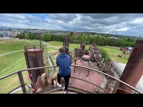 Climbing Gasworks Park in Seattle