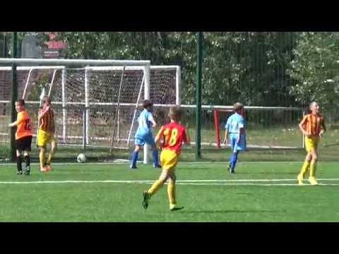 tv.nsk.pl 2016-09-11 ESCOLA VARSOVIA - NOSiR MKS Świt 2008 Nowy Dwór Maz. 19-3 (10-2) cz4