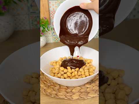 أضيفي الشكلاطة على الحمص وحضري أسهل وأسرع وصفة صحية ولذيذة يعشقها الصغار والكبار