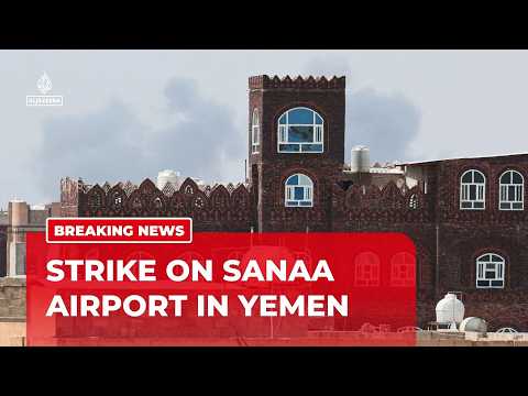 Yemeni govt strikes Sanaa airport to prevent Iranian plane from landing
