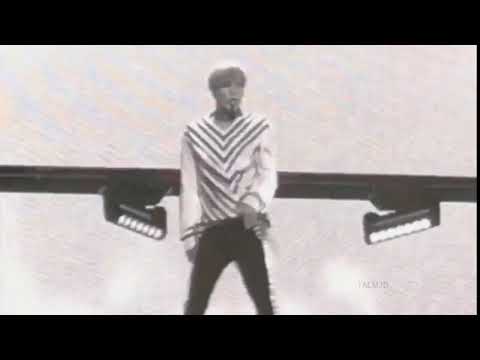 I8O2I7 SHINee TaEMIN SOLO DANCING