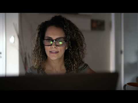 Truffe online, quali sono e come difendersi: i consigli della polizia postale