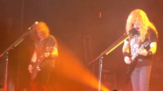 Megadeth - Symphony of Destruction + Peace Sells - Cow Palace 8-31-10