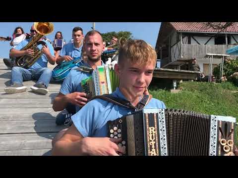 Slovenski Vojak - UČENCI ALEŠA SMOLIČA