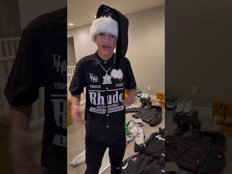 Comment ( FREE ) to start✅ #reselling #motivation #lifestyle