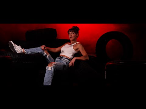 NUŠA ROJS - NISI MOJ TIP 2/5