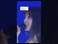 charlotte gainsbourg en train de chanter ouvertures éclair en live  cette musique dans les années 80