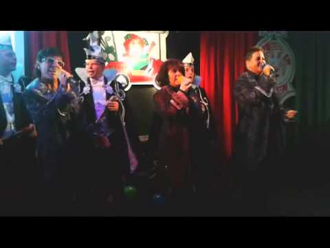 De Nette Maedjes met "Wie ein klökske" (Vastelaovesvereiniging De Wien)