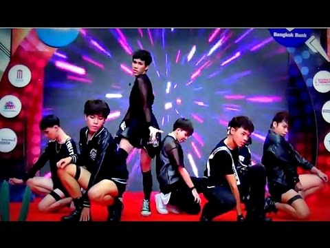 "Amuse" cover "Intro+Deja Vu" (Sonamoo) @ "N-Mark The Battle Stage Dance 2015"