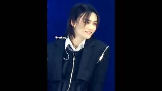Download lagu his shy smile 💔 #hyunjin #leeknow #hyunho #straykids mp3