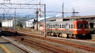 preview picture of video '東海道本線313系 吉原駅到着 JR-Central 313 series EMU'