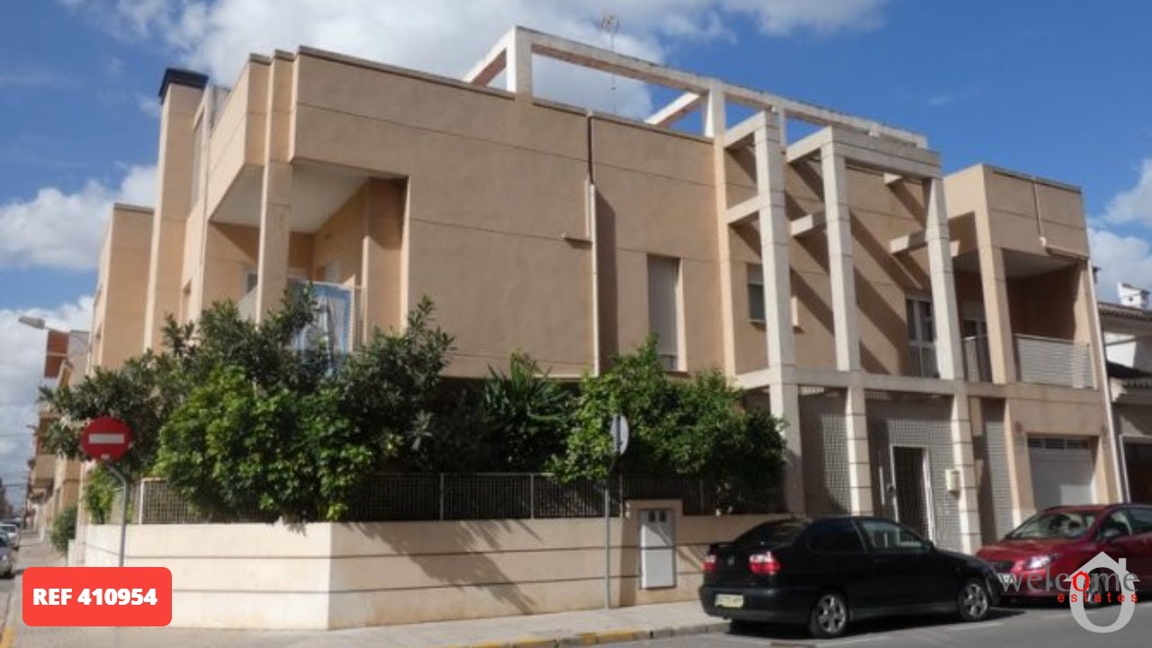 4 Bed Villa in Almoradi — Video Tour