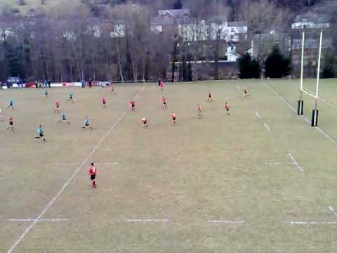most ambitious rugby penalty ever from a Flanker...