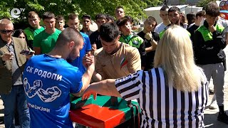 Ученици от шест училища в Кърджали участваха в състезание по канадска борба