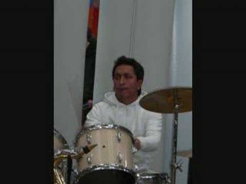 Zor Geliyor ERCAN DEMIREL ercan demirel RESIMLERI