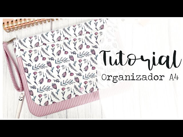 Vídeo relacionado con Atlético de Madrid - Neceser de Viaje - Varias Alturas para Guardar Artículos de Aseo - Cierre de Cremallera con Tiradores Personalizados - Percha para Colgar - Producto Oficial del Equipo