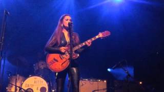 Kitty, Daisy and Lewis