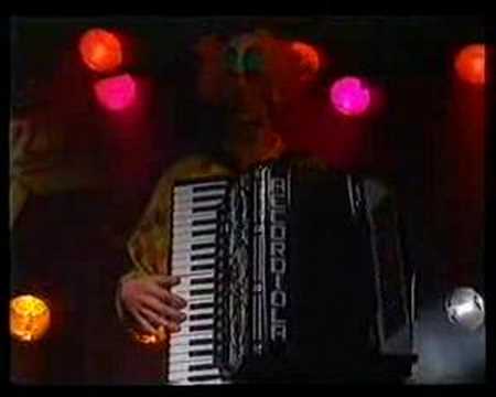 Time Bandits - Dancing on a string