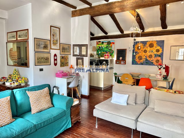 Immobile indipendente ristrutturato con terrazza solarium