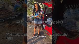 Download lagu SANDY IS SMART AND CAN CLEAN! #humanity #shorts mp3