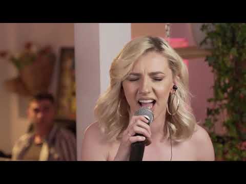 Andrei Banuta & Georgiana  - Frunzulita iarba/Constantine/Bun ii vinul