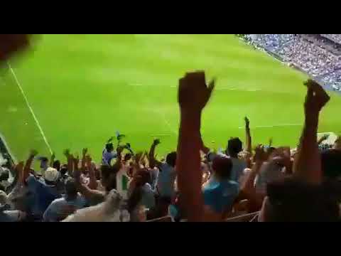 "Ultras 94 Macará en el Capwell" Barra: Los Ultras &bull; Club: Macará