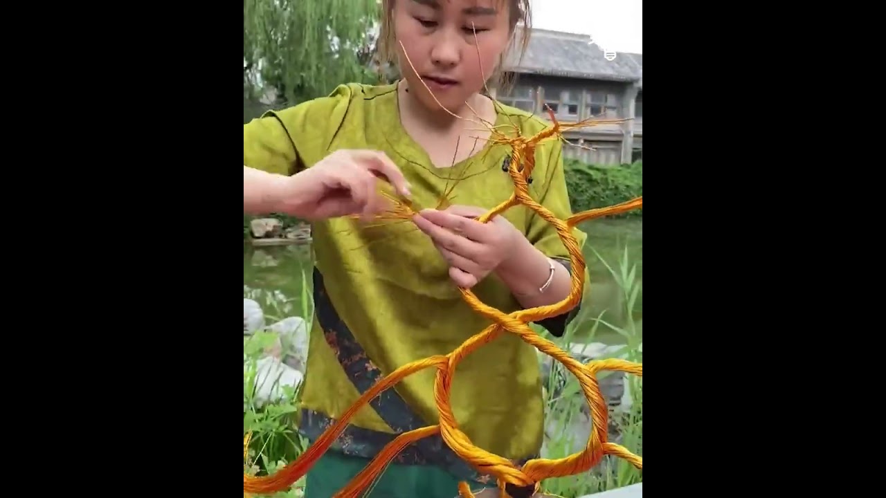 Intricate copper wire bonsai tree! 😍