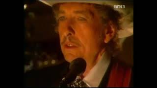 Bob Dylan at Grammy Awards &quot;Cry Awhile&quot; 27 February 2002 LA Calf.