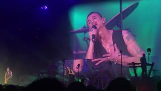 Depeche Mode Seattle 2017   Poison Heart
