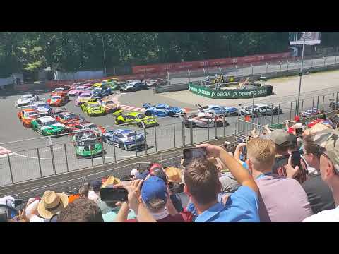 DTM Norisring Alpha Tribüne, Race 1 Start Crash