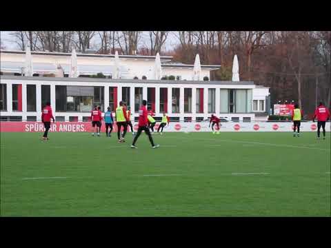 Kölner trainieren Umschaltspiel über 3 Zonen