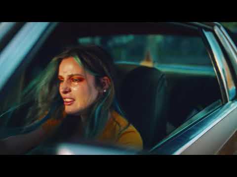 Habit, il trailer del film con Bella Thorne e Paris Jackson