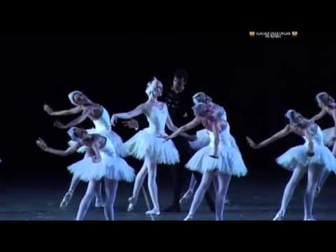 Swan Lake Petipa Ivanov Olga Esina Vito Mazzeo Teatro dell'Opera di Roma