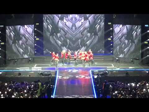 [180929] Boomerang - Wanna One at KCON THAILAND 2018