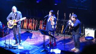 Jackson Browne, Sara &amp; Sean Watkins 4 .18.17:  Your Bright Baby Blues