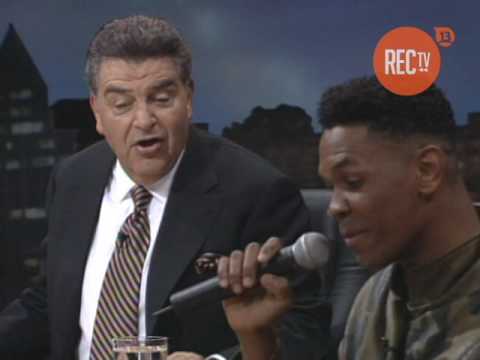 El General canta los diarios (Gigante y Usted - 1998)