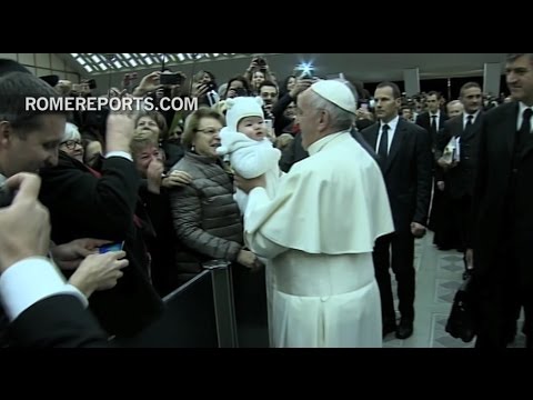 Francisco: Cuando falta la esperanza falta la verdadera sonrisa
